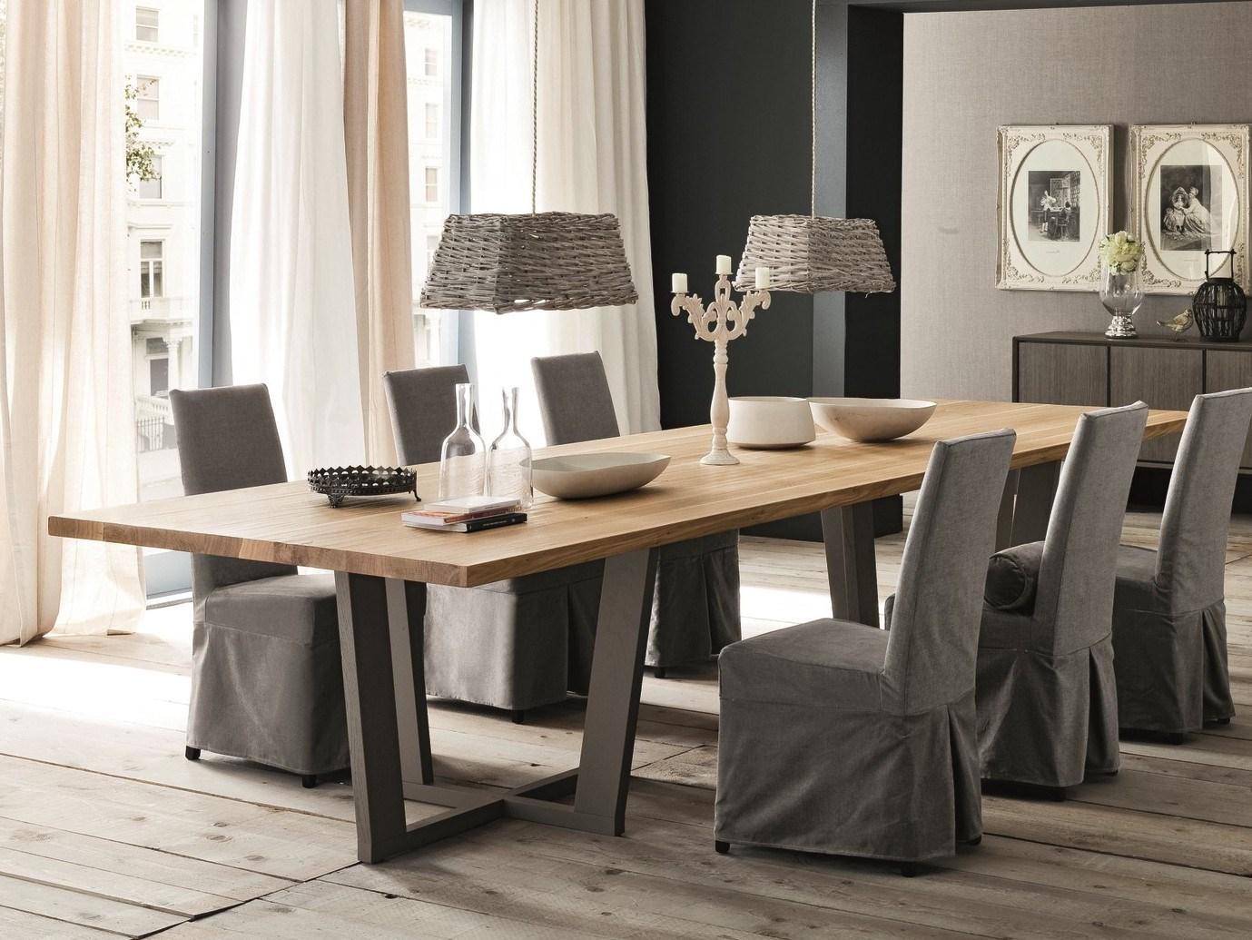 Rectangular oak dining table | Parigi + Road by Altacorte