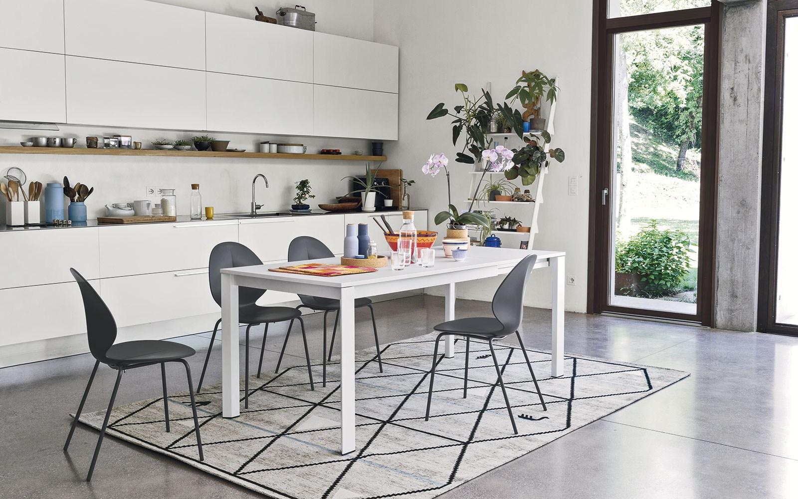 Extending rectangular dining table | Duca by Calligaris