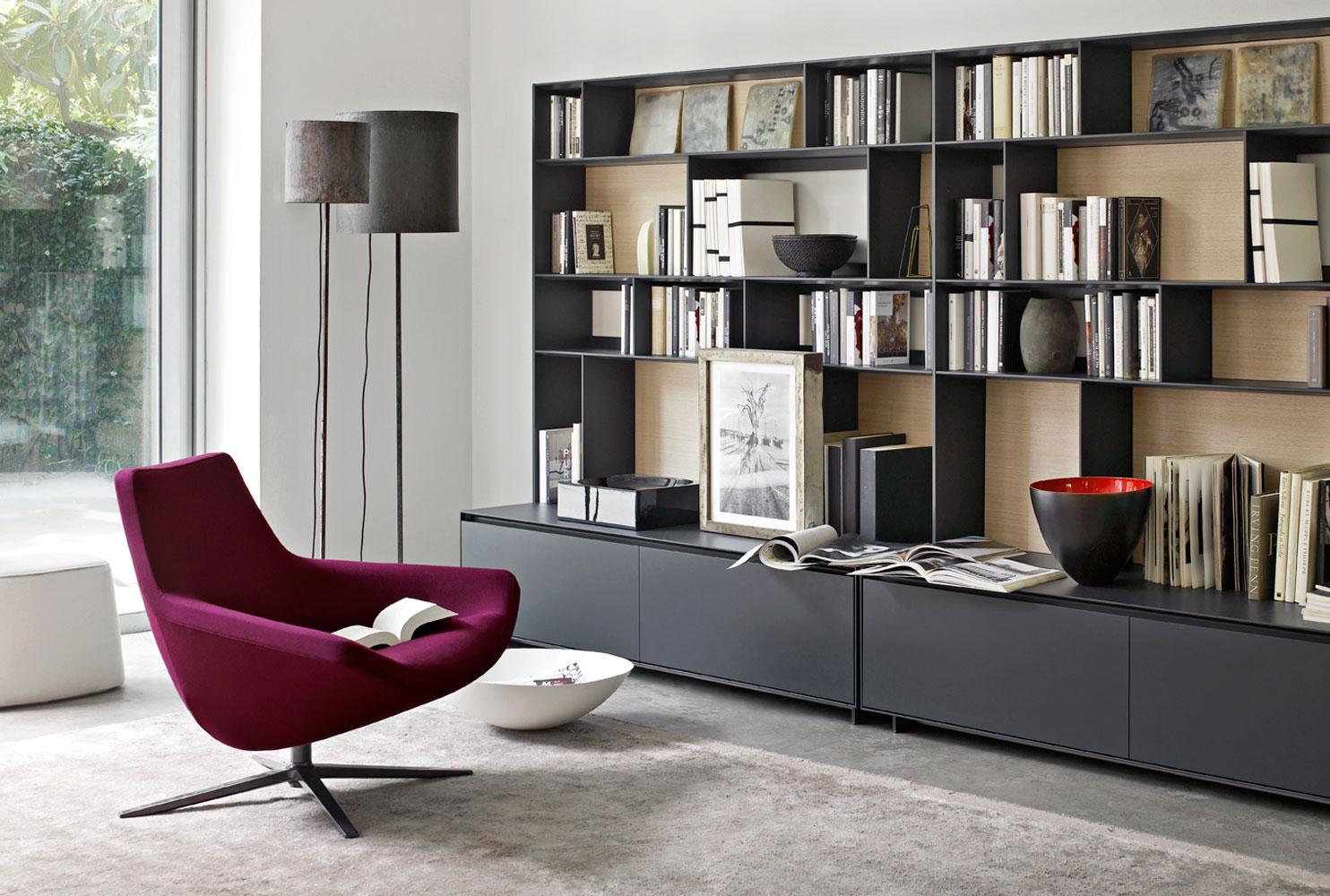 Swivel upholstered fabric armchair with 4-spoke base | Metropolitan '14 by B&B Italia