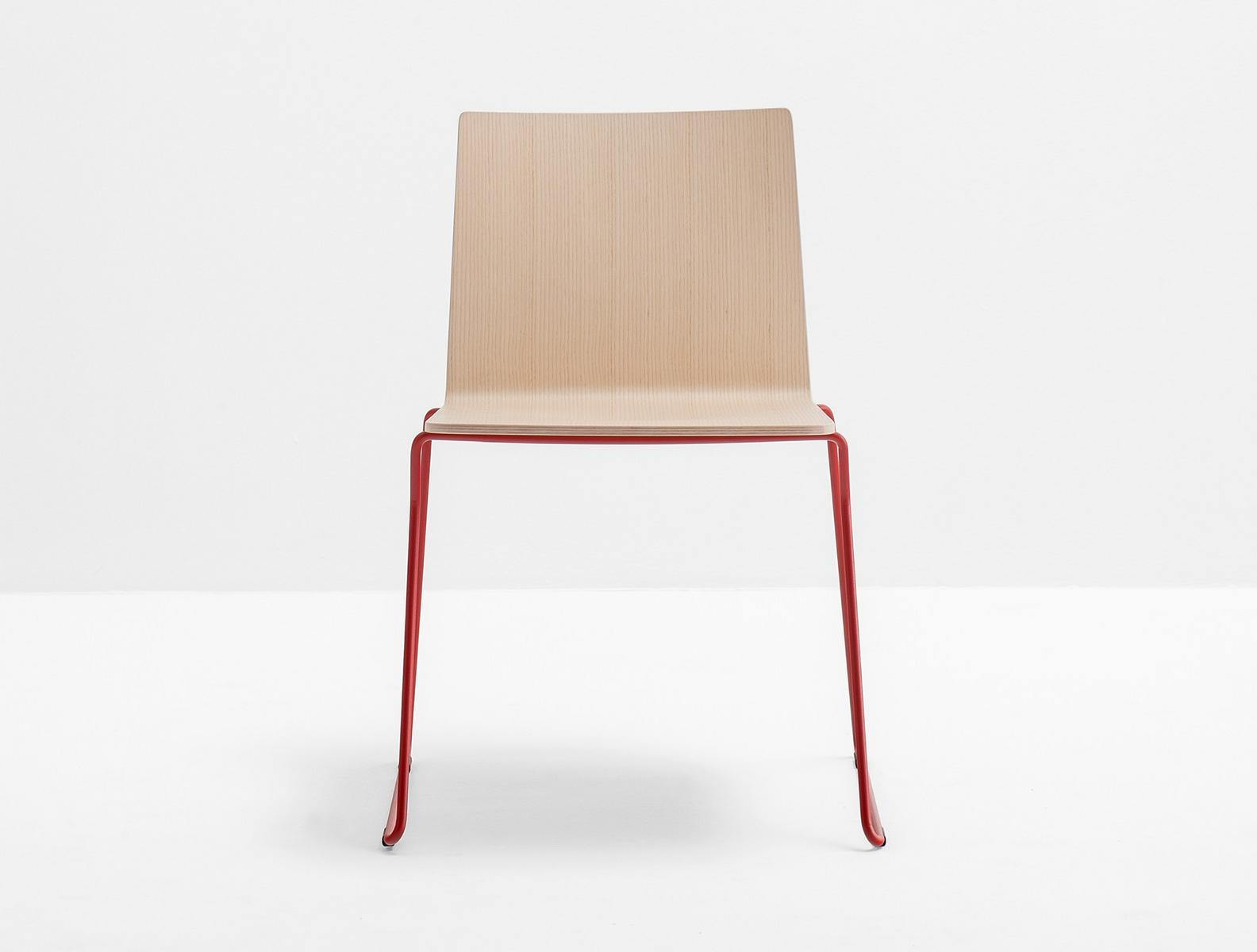 Sled base stackable multi-layer wood chair | Osaka Metal 5714 by Pedrali