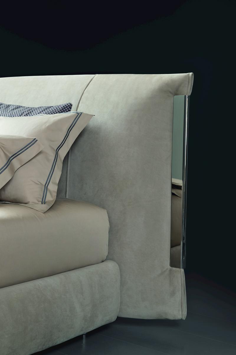 Upholstered double bed | Amal by Flou