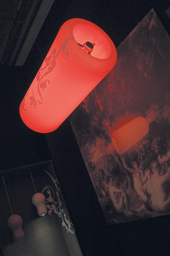 Polyethylene pendant lamp | D2v2 by Dark