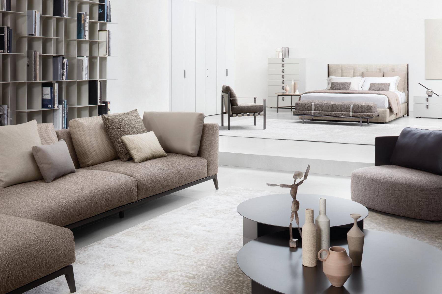 Easy chair with armrests | Iko by Flou