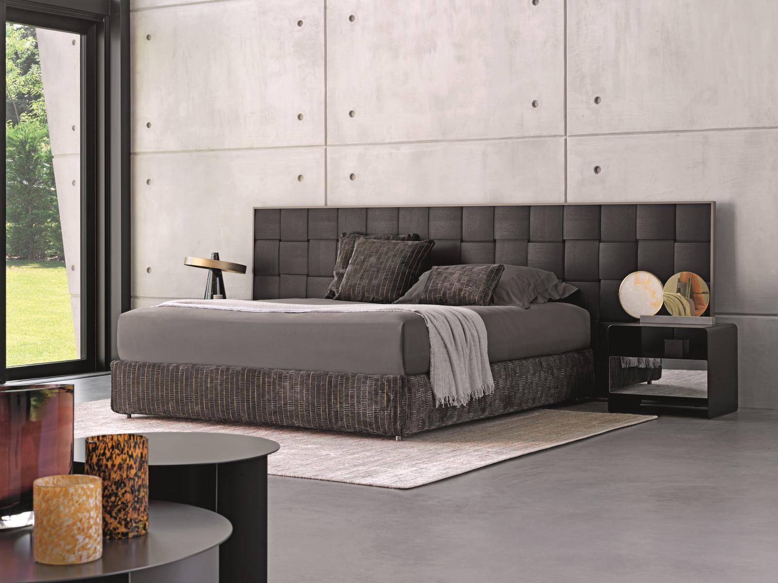 Double bed with high headboard | Jaipur by Flou