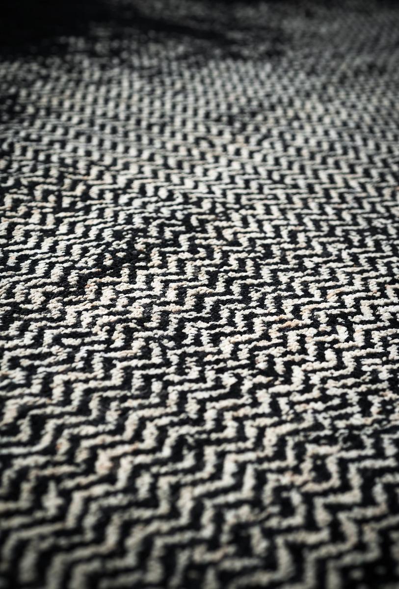 Handmade rectangular rug | Scarlet Twil by Baxter