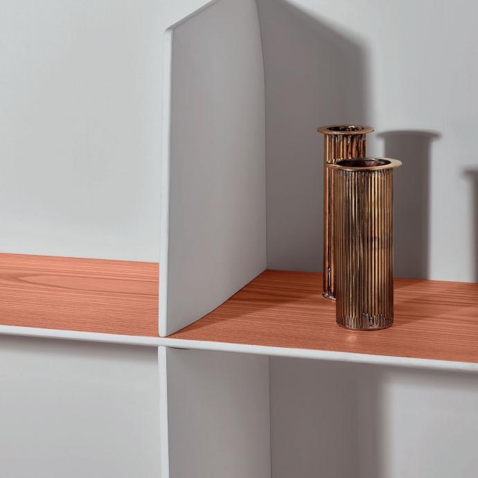 Floating multi-layer wood bookcase | D.357.2 by Molteni