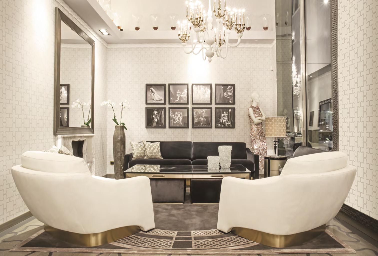 Upholstered velvet armchair with armrests | Muzio by Formitalia