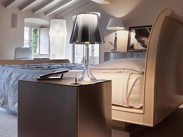 LED polycarbonate table lamp | Miss K by Flos