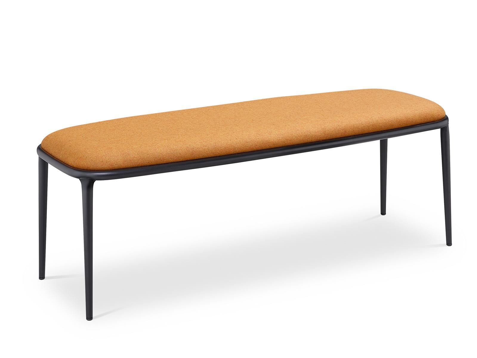 Bench in fabric and structure in painted steel | Lea by Midj