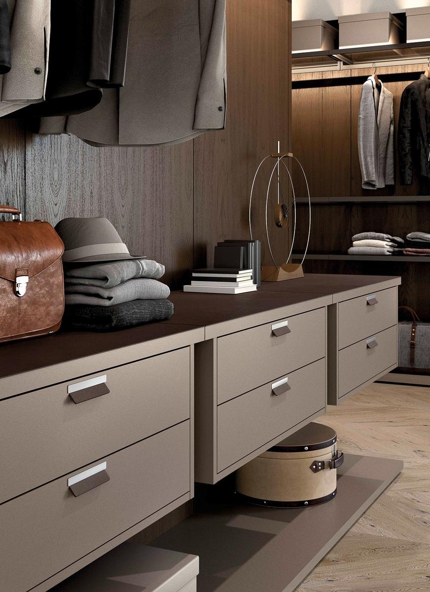 Custom walk-in wardrobe | Kab by Olivieri
