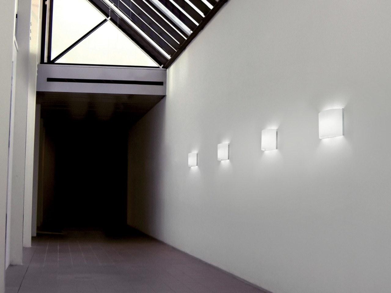 LED blown glass wall light | Aa P20 by Leucos