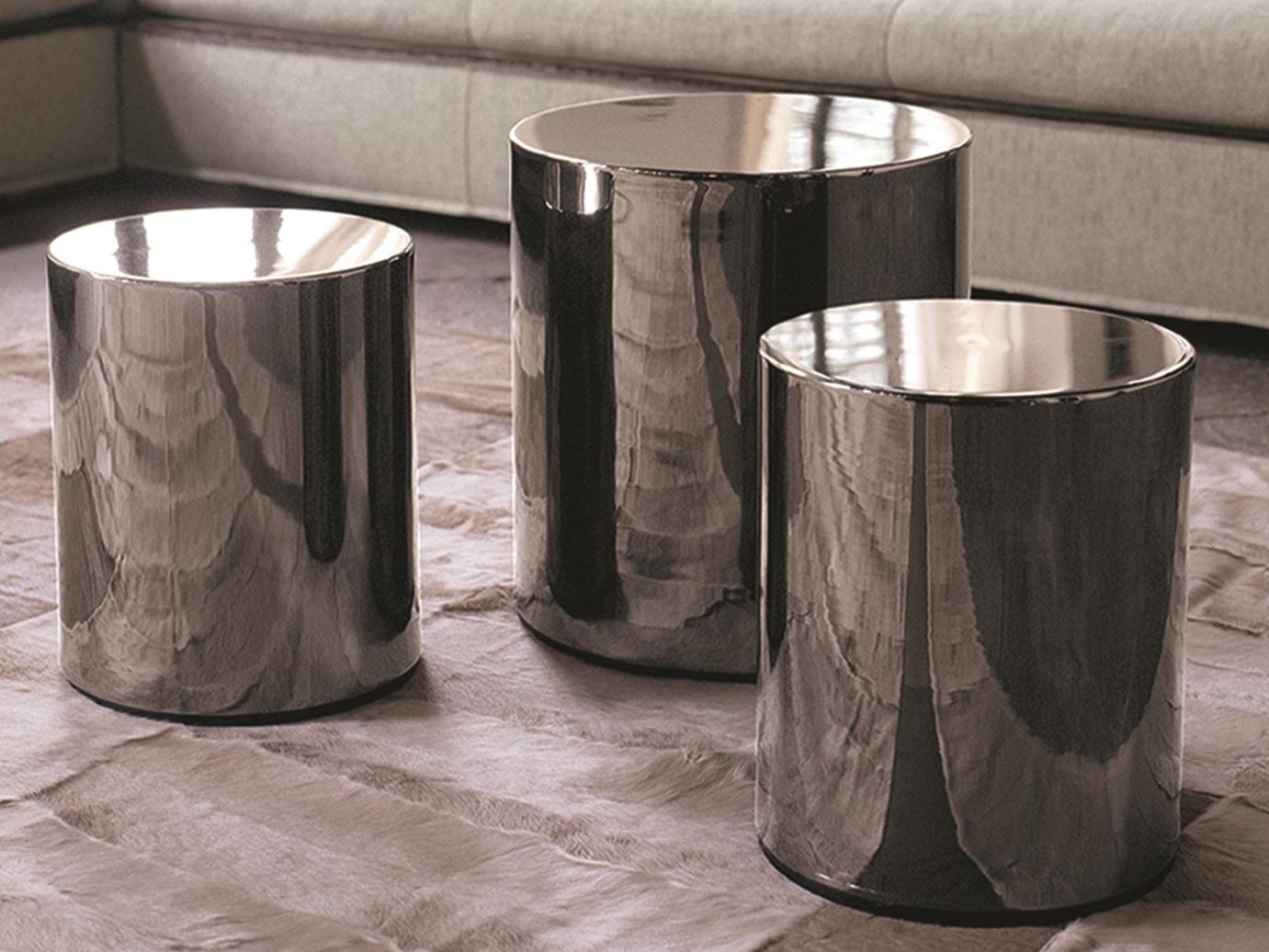 Round metal coffee table | Moon by Longhi