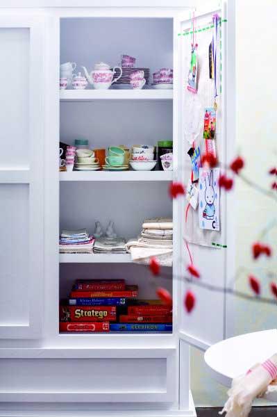 Cardboard highboard | Paper Cupboard by Moooi