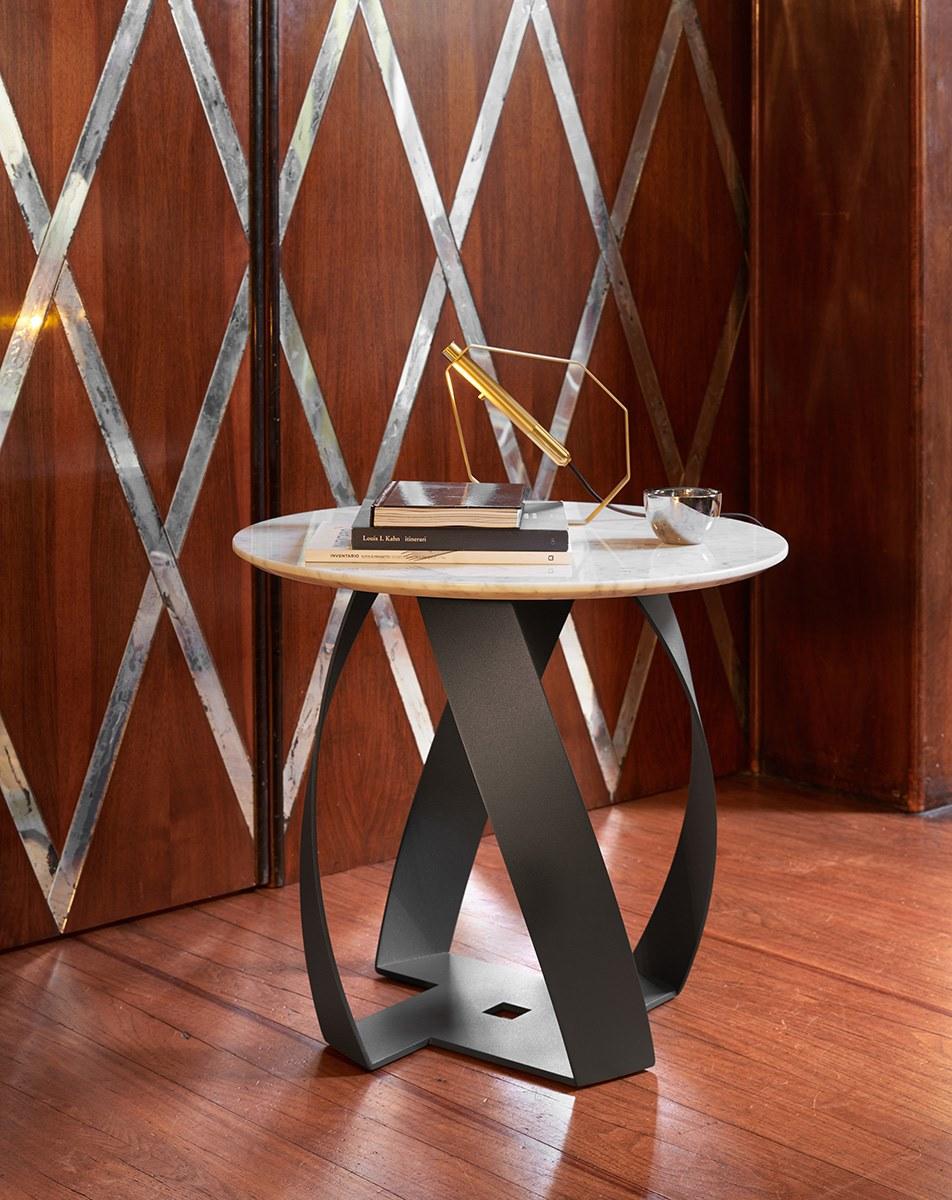Round marble side table | Bon Bon by Potocco