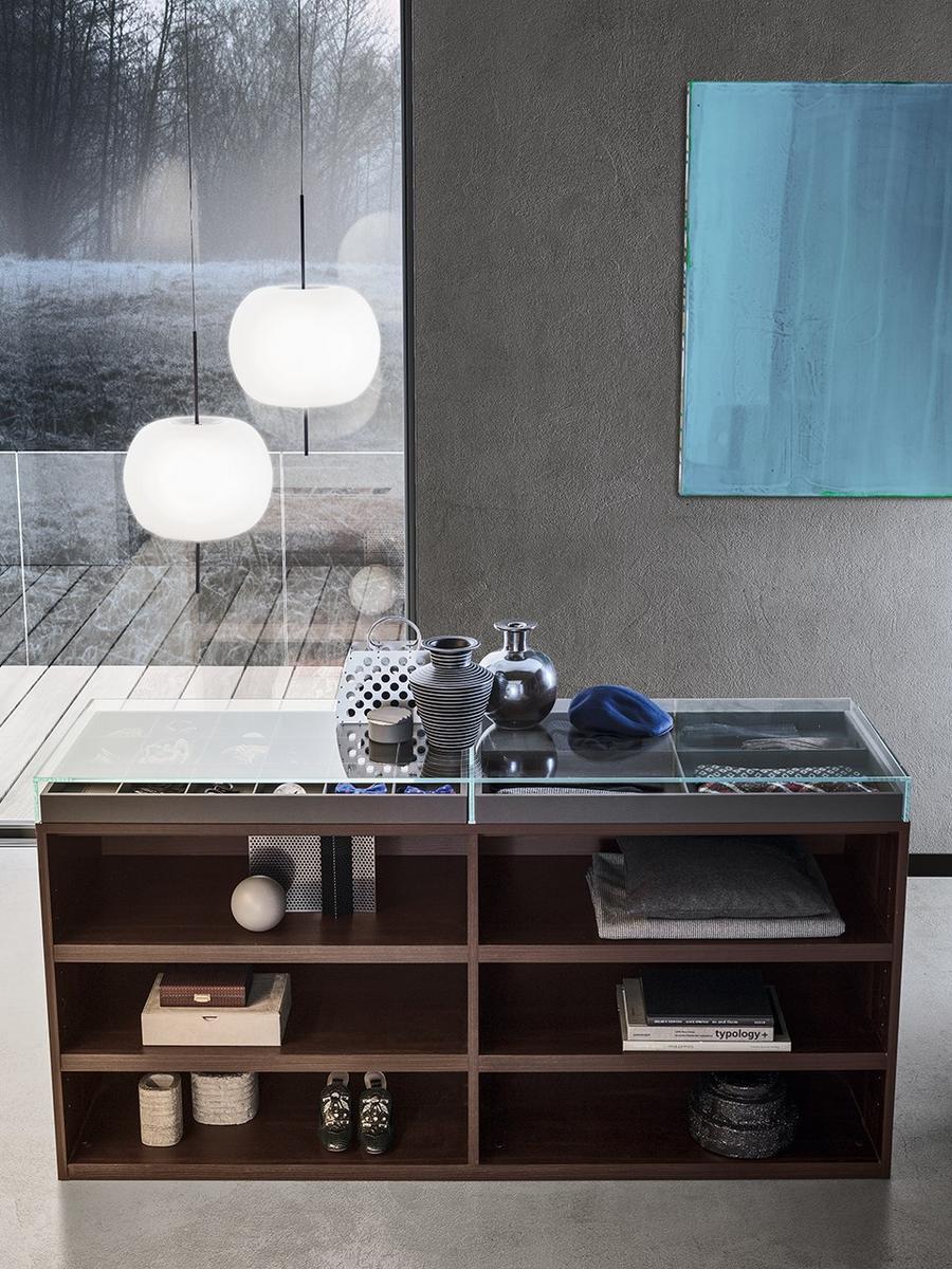 Wooden walk-in wardrobe | Island by Pianca