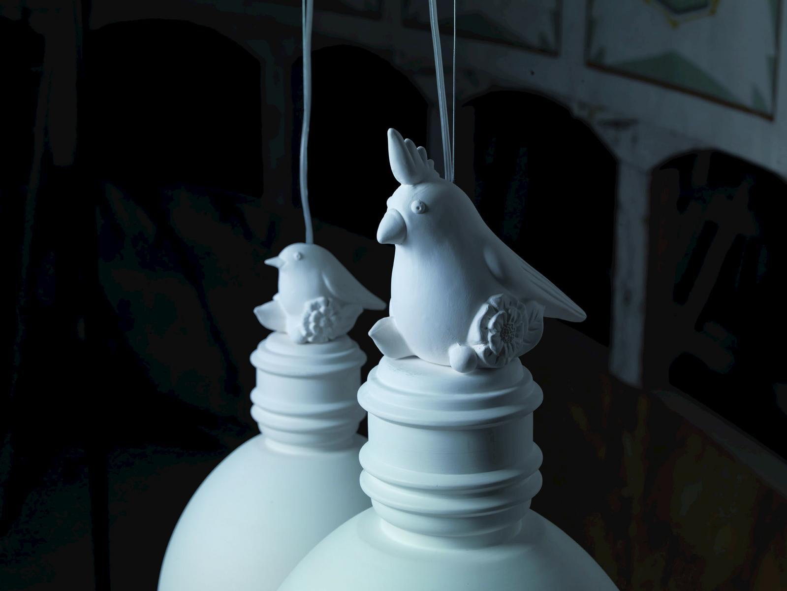 White-paste decoration for pendant lamp little parrot shaped | Maio by Karman