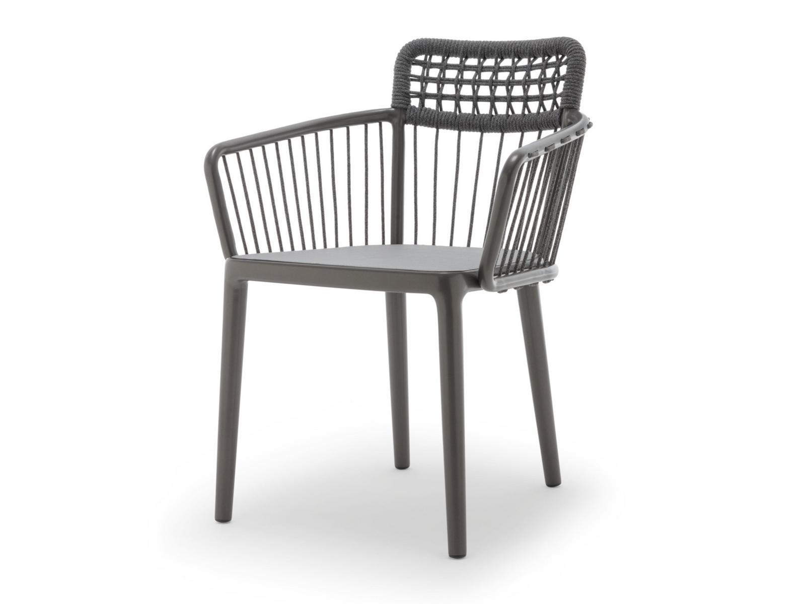 Upholstered aluminium garden chair with armrests | 232 Yoko by Rolf Benz