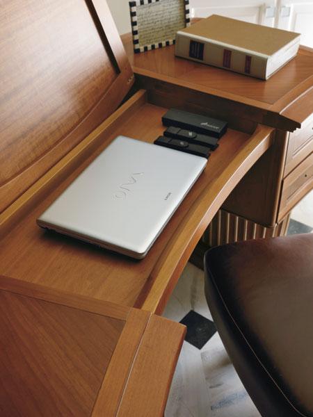 Wooden writing desk with drawers | Napoli by Martini interiors