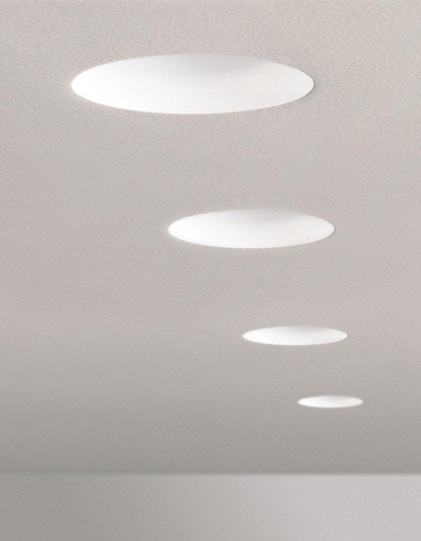 Recessed round steel spotlight | Trimless 12 by Astro lighting