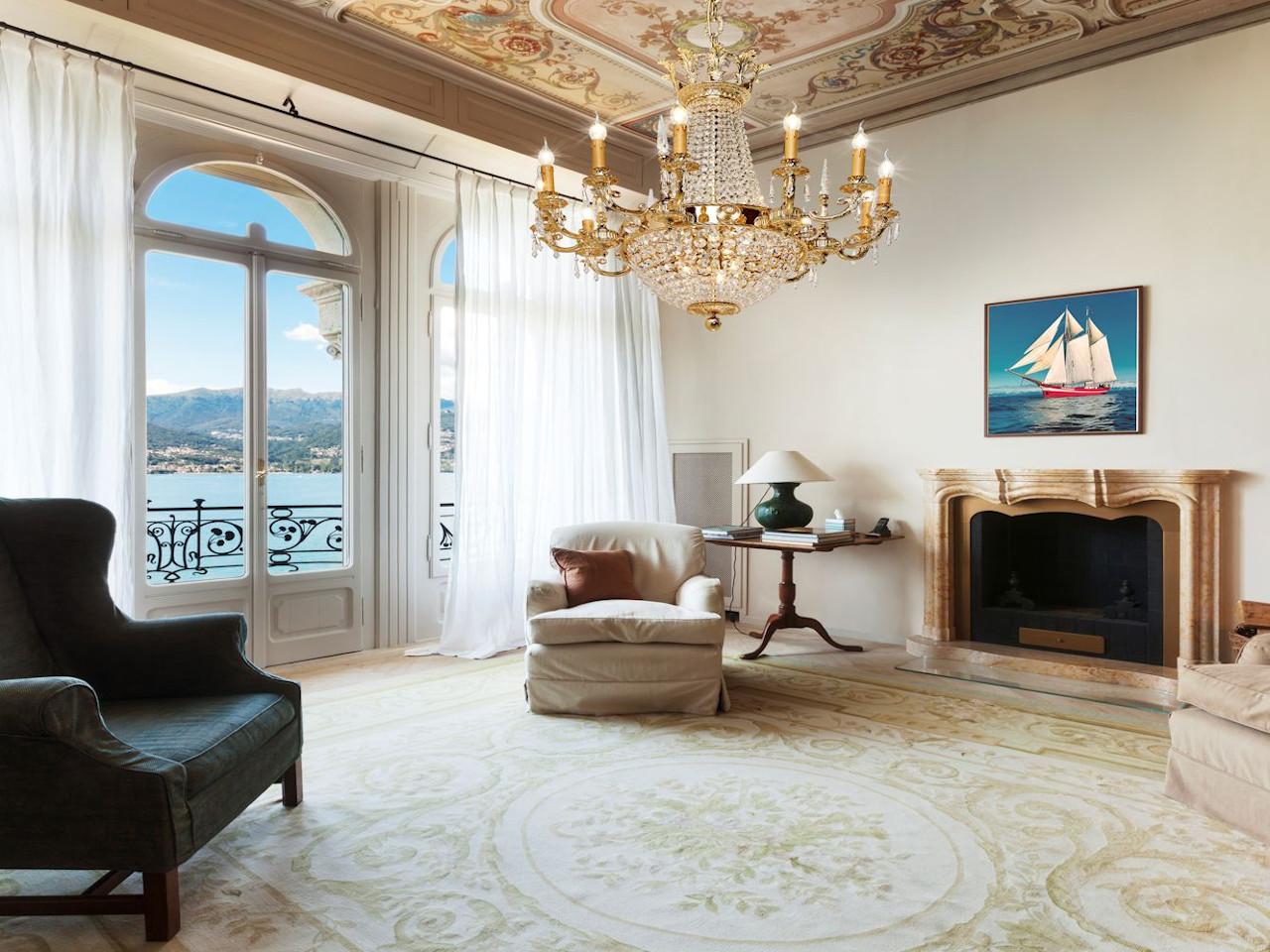 Gold plated chandelier with Schoeler crystals | Empire 096/12+6-sh by Possoni Illuminazione