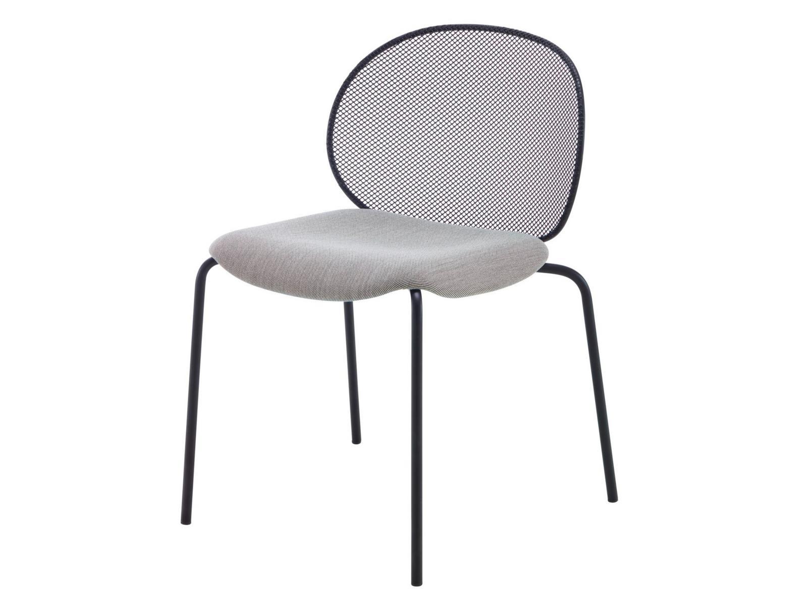 Steel chair with integrated cushion | Unbeaumatin by Ligne Roset