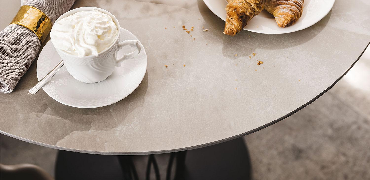 Round ceramic table | Nido Keramik Bistrot by Cattelan Italia