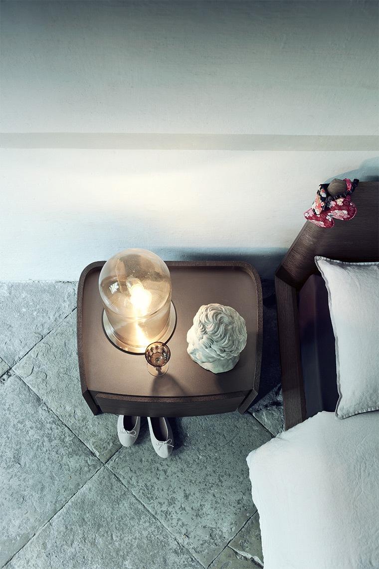 Rounded lacquered chest of drawers with integrated handles | Adj by ALF Dafre