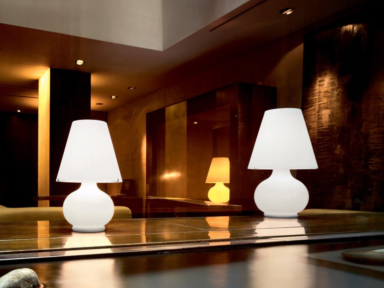 LED blown glass table lamp | Paralume M (medium) T by Leucos