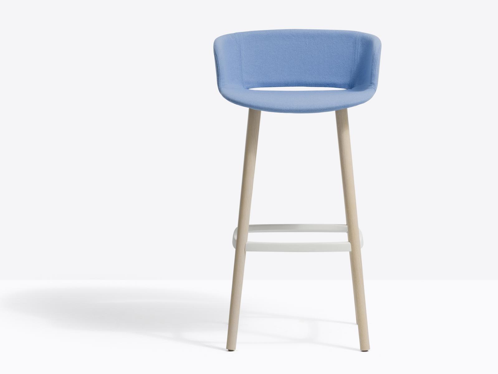 High upholstered fabric stool with back | Babila 2758/2 by Pedrali