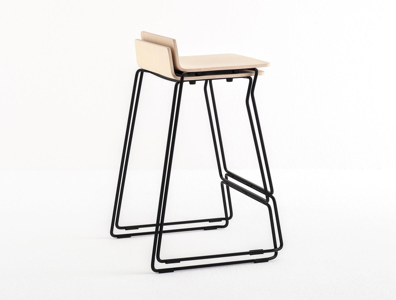 Sled base barstool with footrest | Osaka Metal 5717 by Pedrali