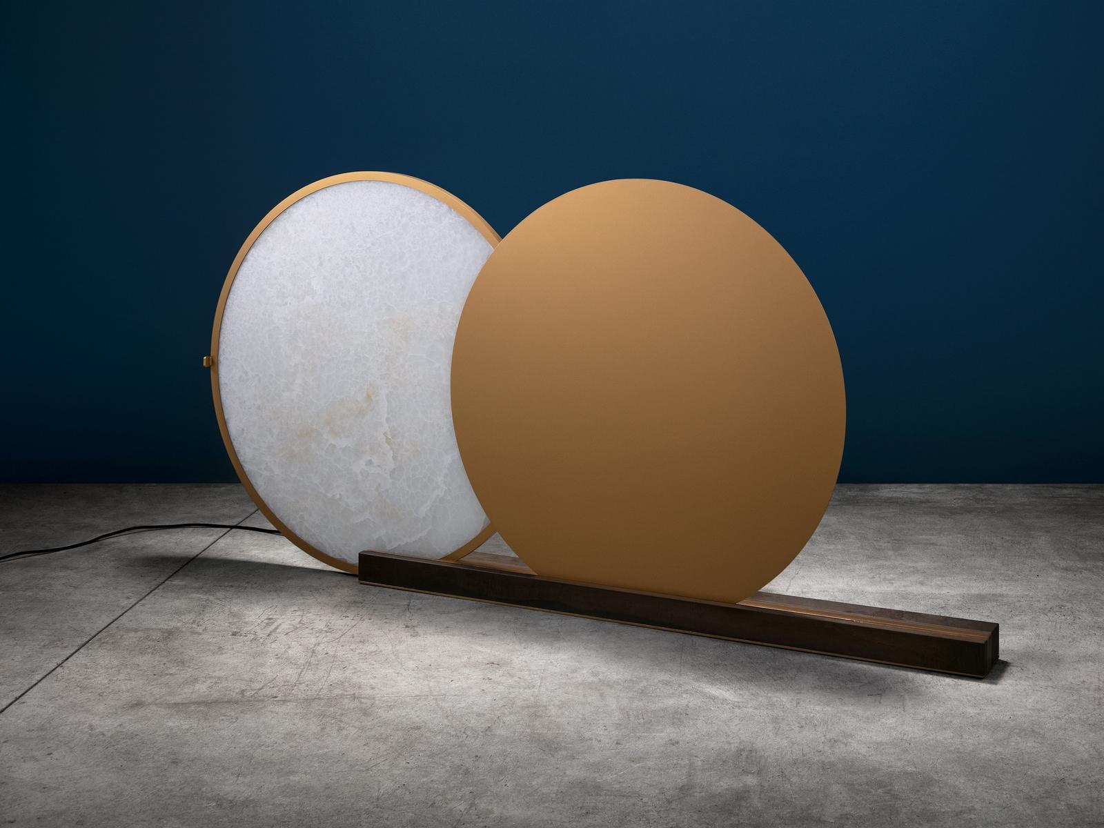 LED alabaster and brass floor lamp | Alchemie F by Catellani & Smith