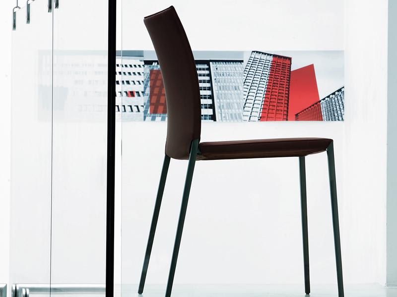 Upholstered stackable chair | Talia 2080 by Zanotta