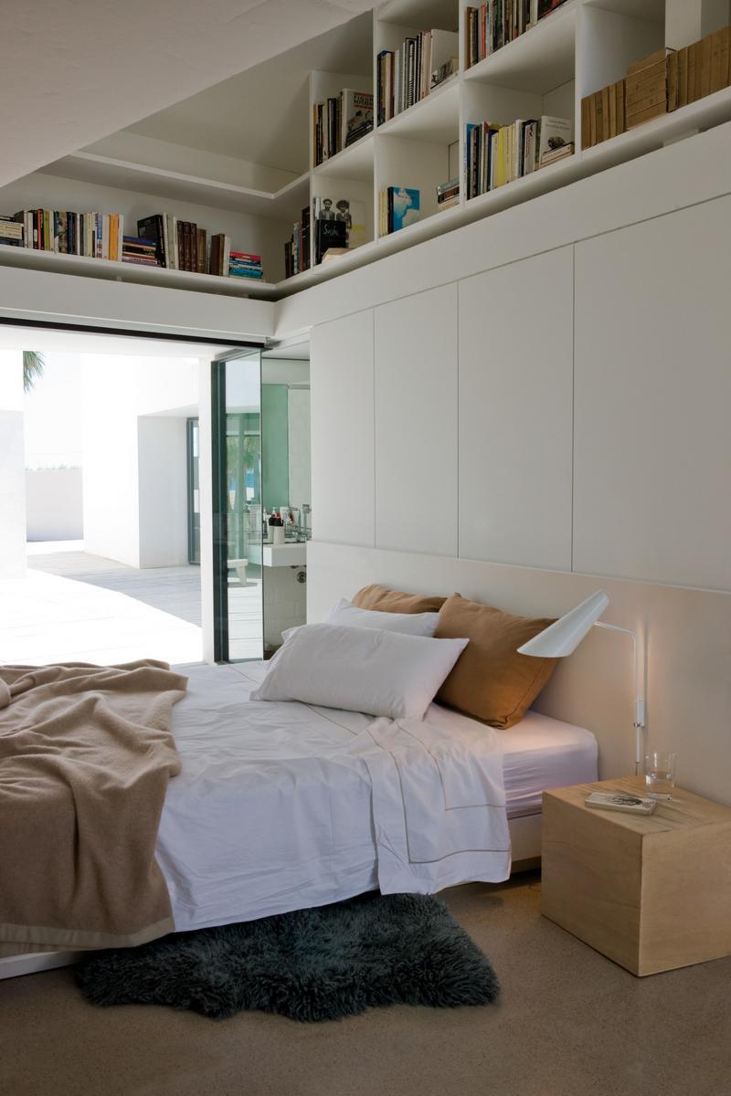 LED reading lamp | I.cono 0725 by Vibia