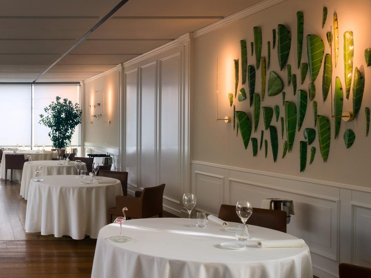 LED wall lamp | Light Stick V by Catellani & Smith