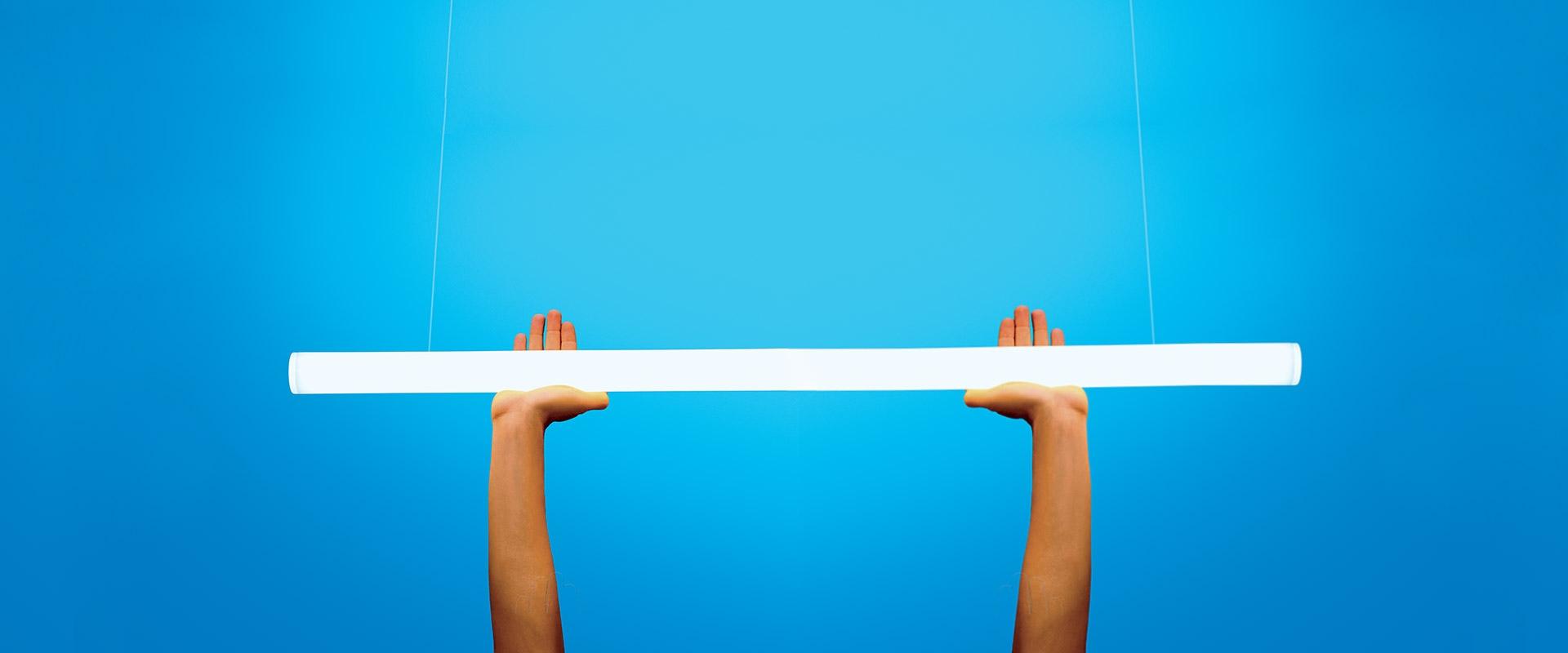 Methacrylate linear lighting profile | Alphabet Of Light Linear by Artemide