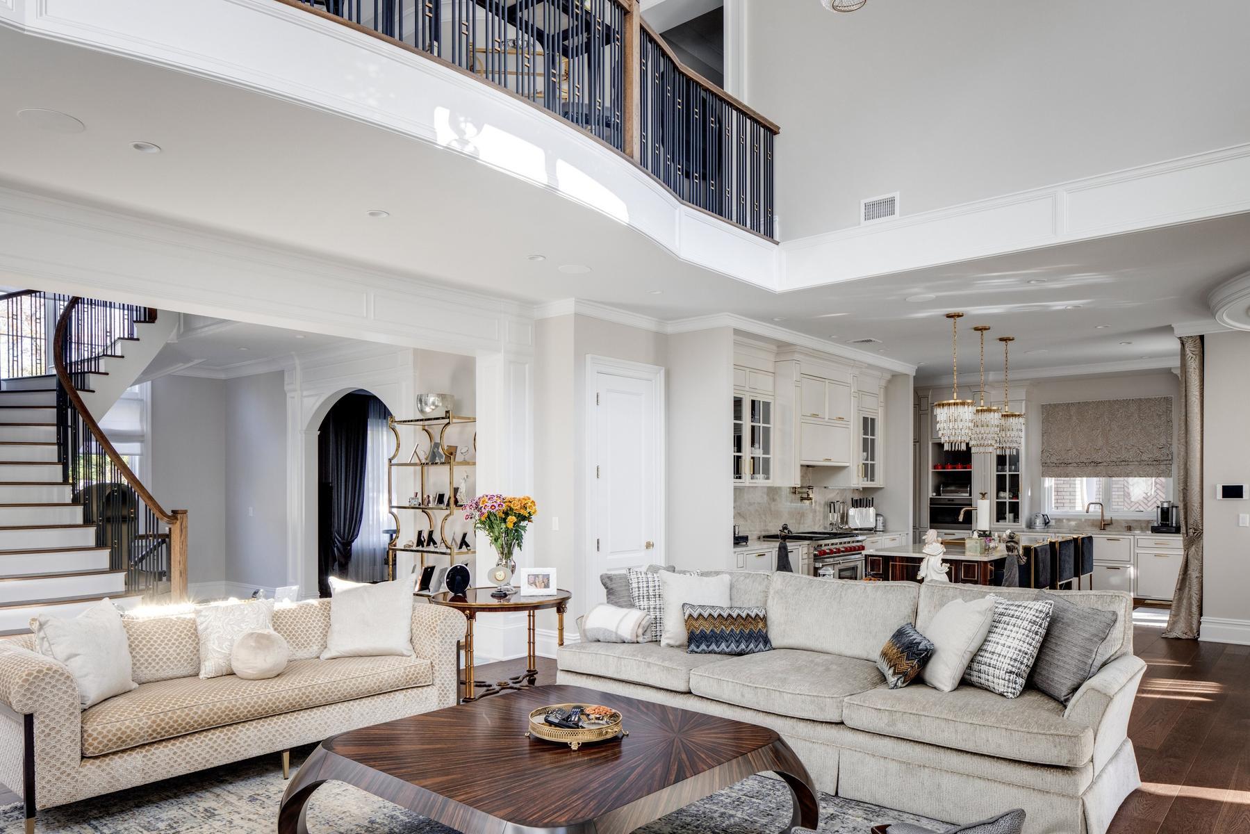 Wooden kitchen with island Martini interiors Chicago - North Shore