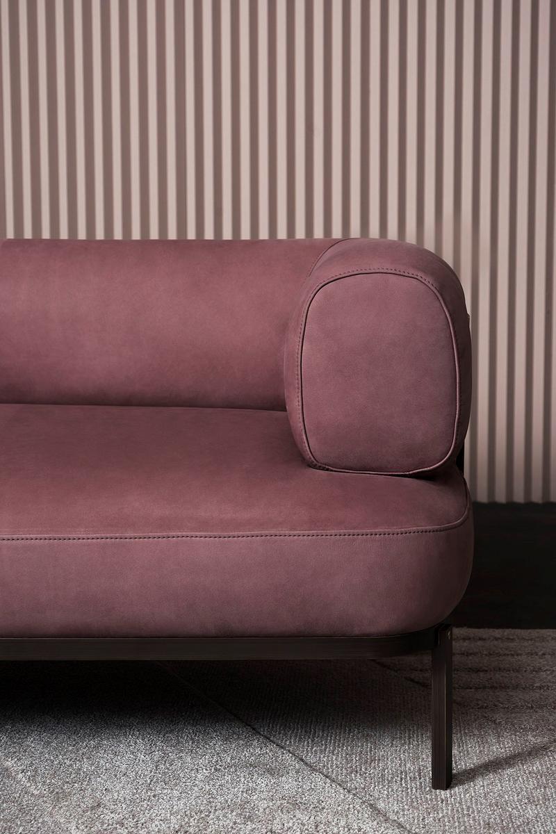 3 seater leather sofa | Belt by Baxter