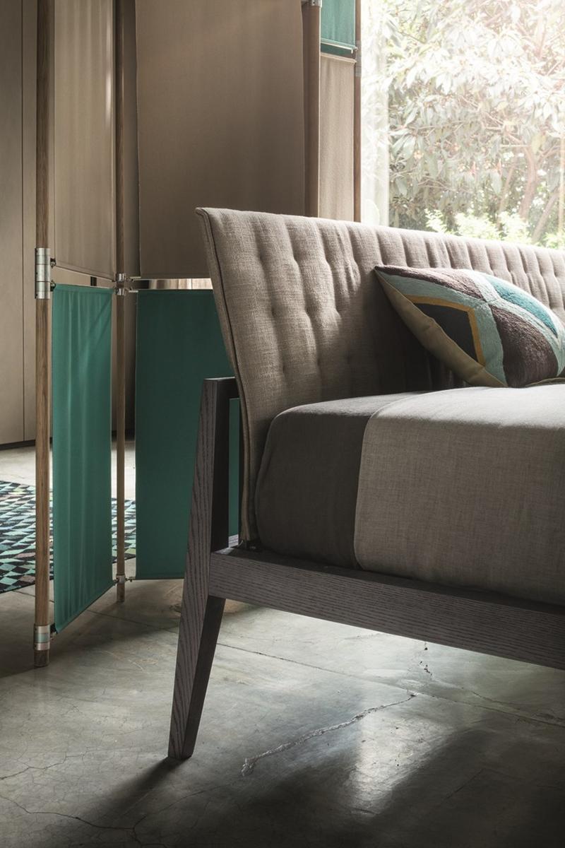 Wooden double bed | Theo by Lema