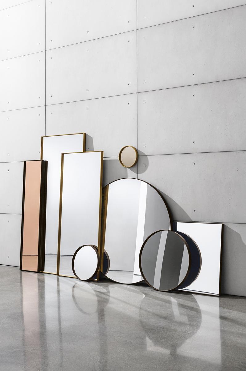 Round wall-mounted mirror | Visual Round by Sovet