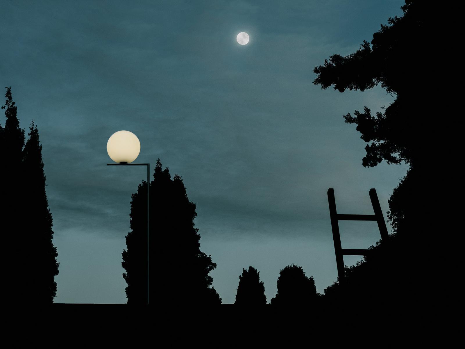 LED floor lamp | Ic Lights F2 Outdoor by Flos