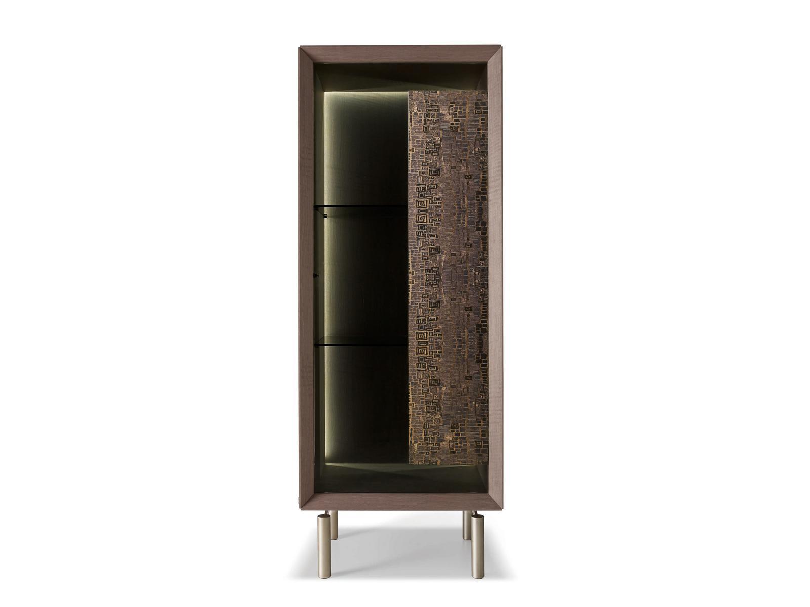 Display cabinet with integrated lighting | Quadro by Grilli