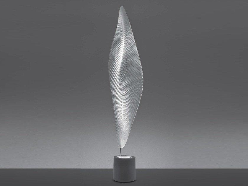 Indirect light floor lamp | Cosmic Leaf by Artemide