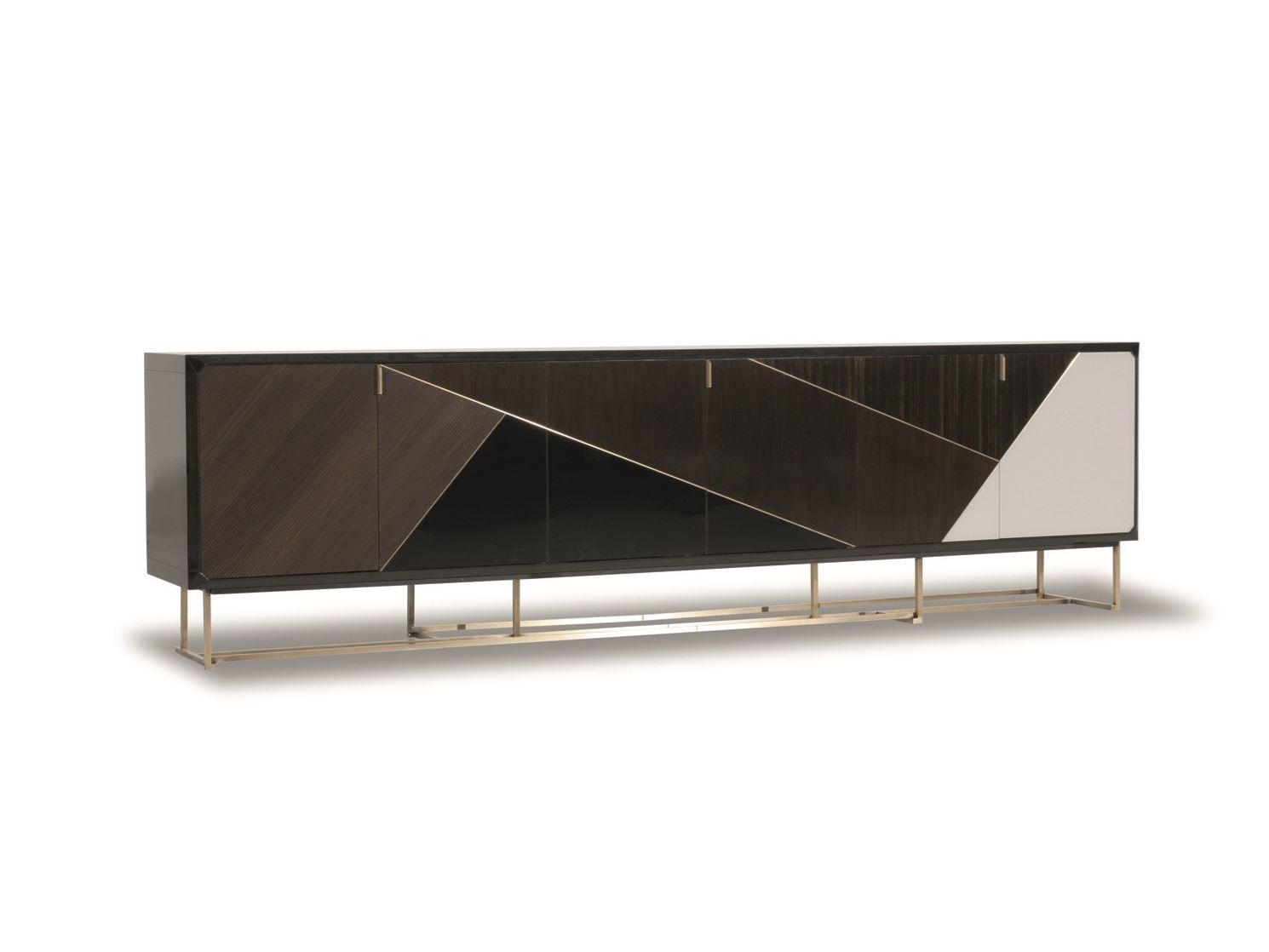 Wooden sideboard | Wireframe by Baxter