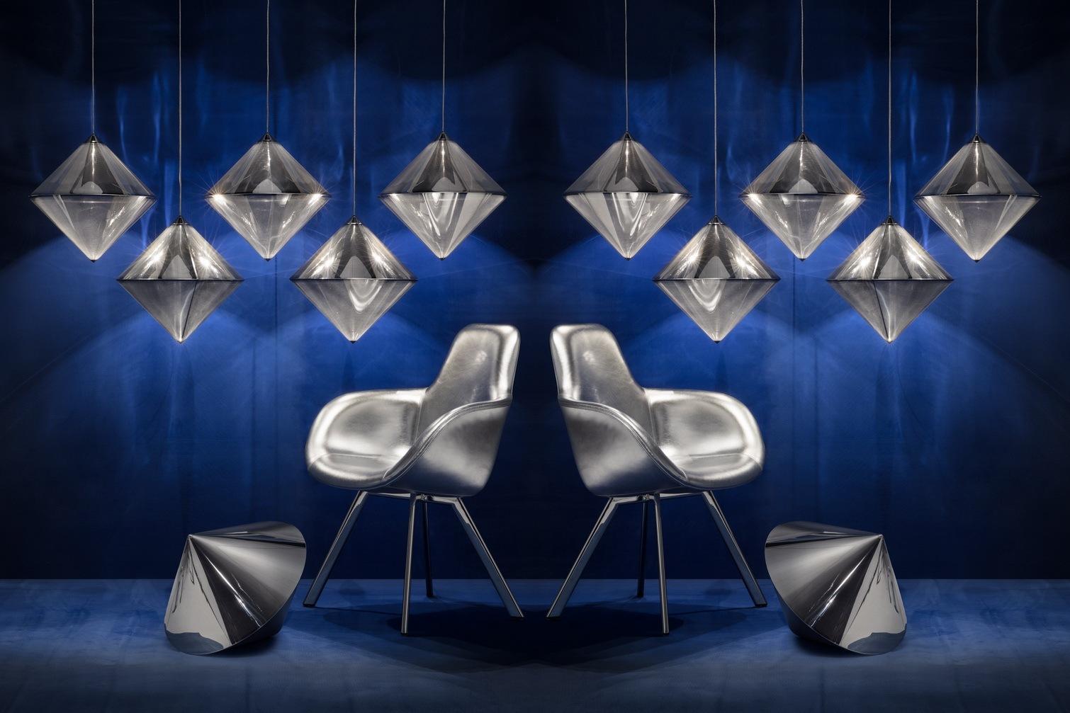 Metal pendant lamp with dimmer in a contemporary style | Top by Tom Dixon