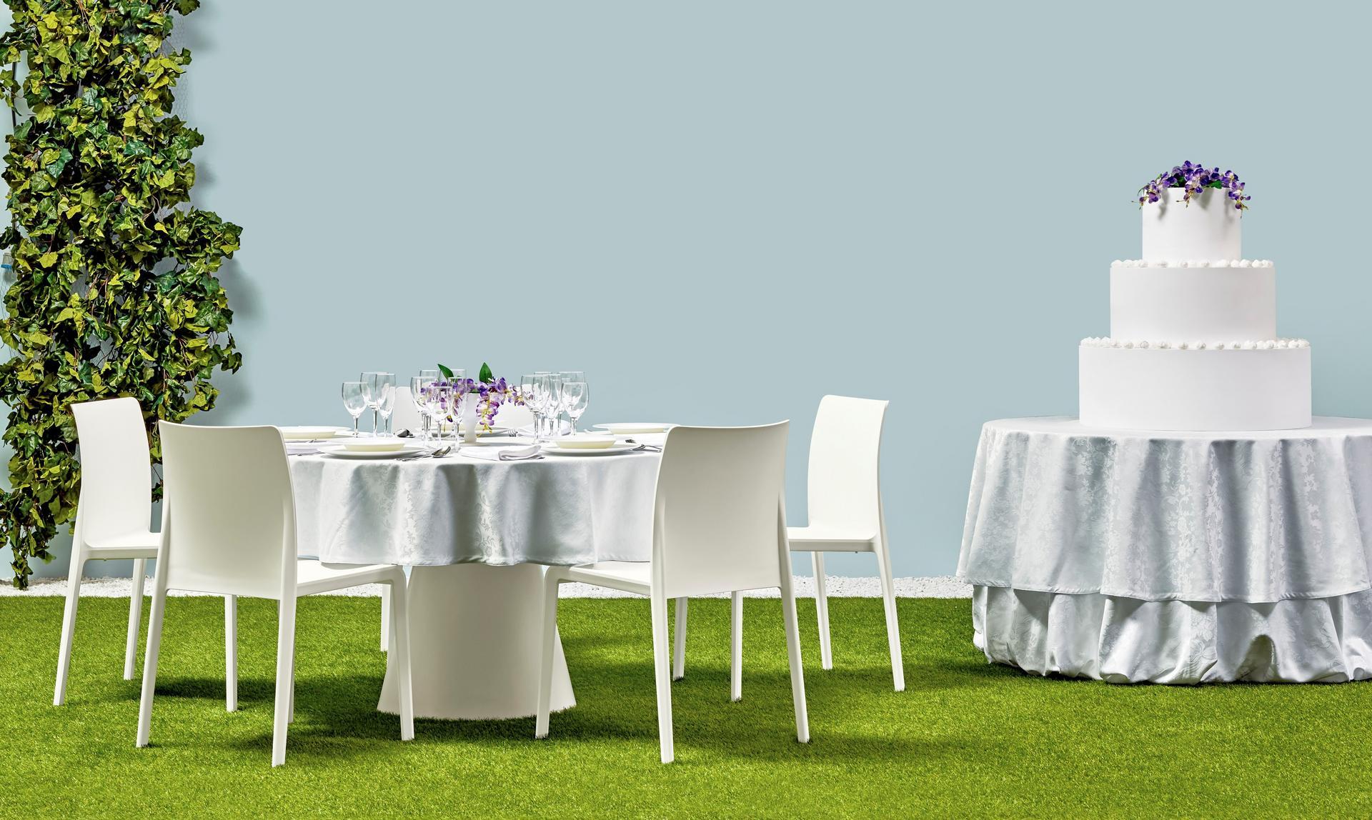 Fabric chair with armrests | Volt 671 by Pedrali