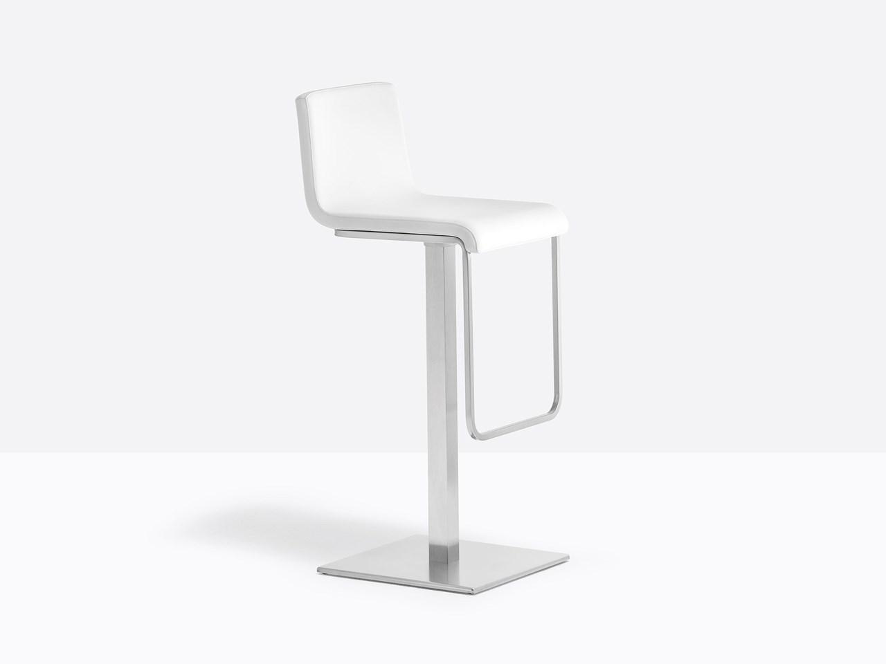 Swivel upholstered stool | Kuadra Xl 4429 by Pedrali