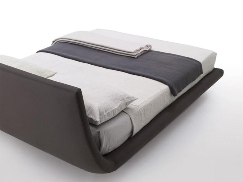 Upholstered double bed | Tuliss by Desiree