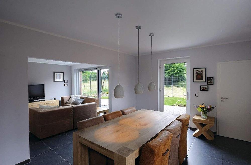 Fabric pendant lamp in a contemporary style | Soprana by SLV