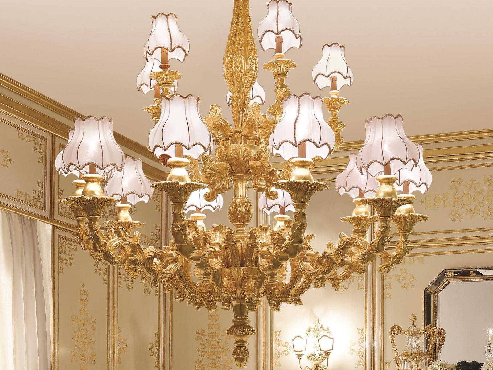 Gold leaf chandelier | Opera by Andrea Fanfani