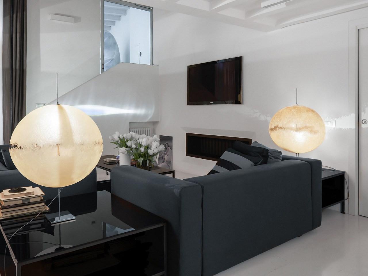 LED table lamp | Postkrisi T 61 by Catellani & Smith